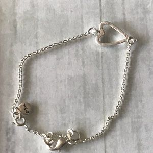 Chloe + Isabel Jewelry - Take Heart Bracelet ❤️ Chloe + Isabel Jewelry - Take Heart Bracelet ❤️